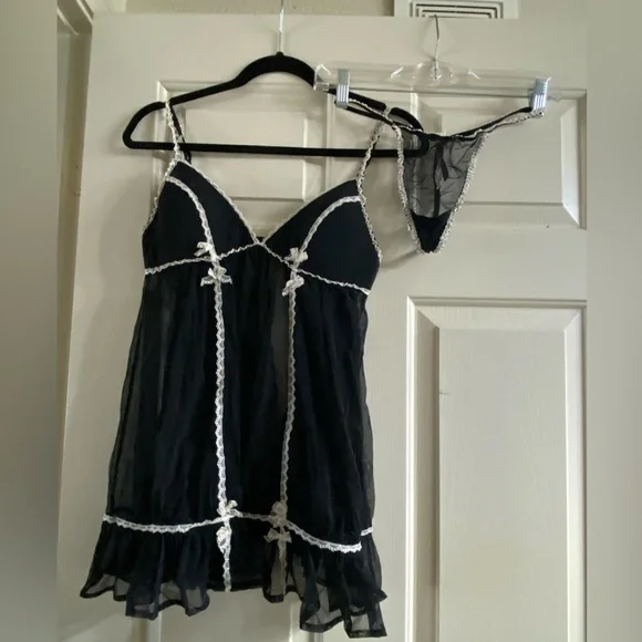 Victoria's Secret | Intimates & Sleepwear | Victoria Secret Sexy Little  Things Set | Poshmark